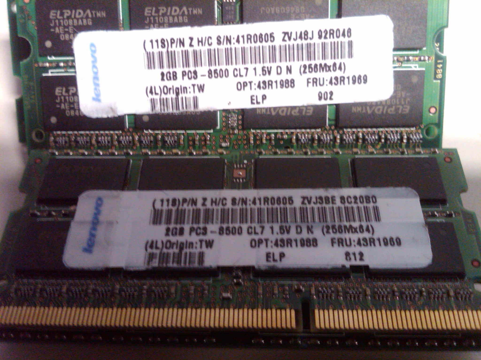 2GB Lenovo-IBM 204-pin PC3-8500 DDR3-1066 SODIMM